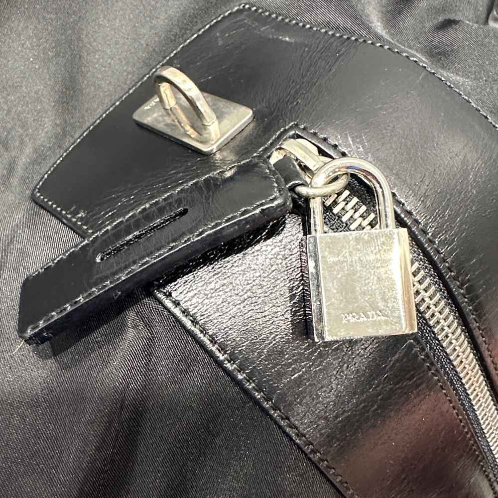 Prada Black Duffel Bag for Men - Picture 4 of 5
